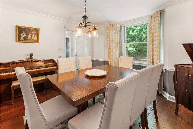 2220 Defoors Ferry Road NW, Atlanta, GA 30318