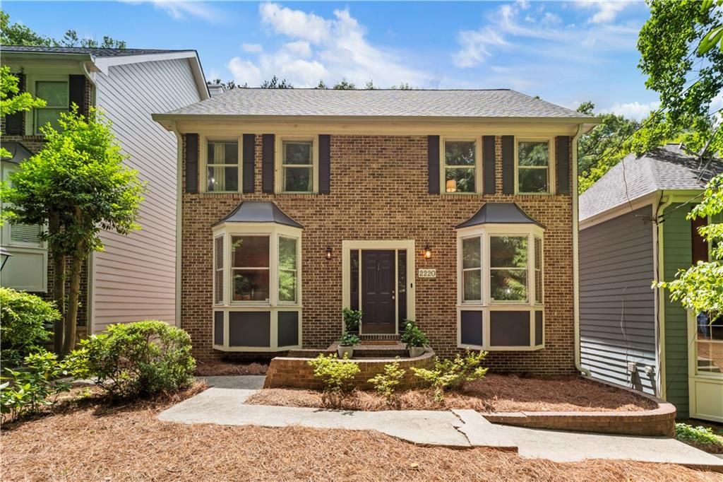 2220 Defoors Ferry Road NW, Atlanta, GA 30318
