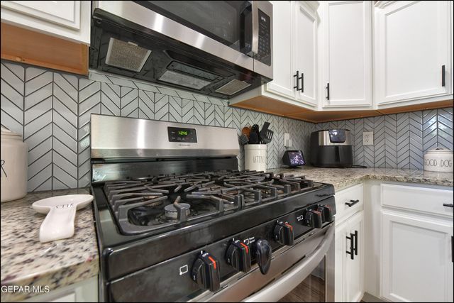 6581 HOOP Street, El Paso, TX 79932