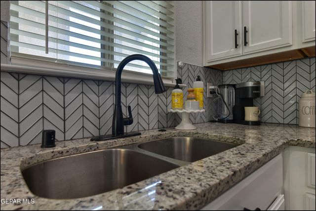 6581 HOOP Street, El Paso, TX 79932