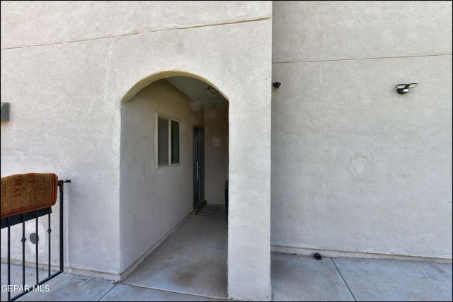 6581 HOOP Street, El Paso, TX 79932