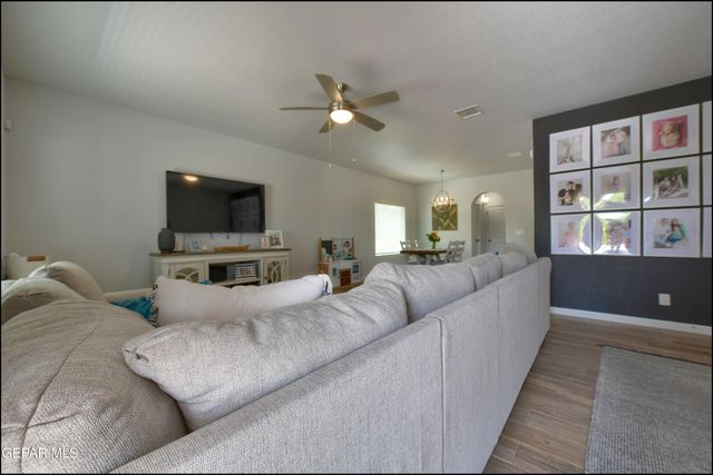 6581 HOOP Street, El Paso, TX 79932