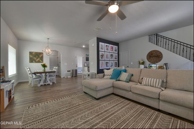 6581 HOOP Street, El Paso, TX 79932