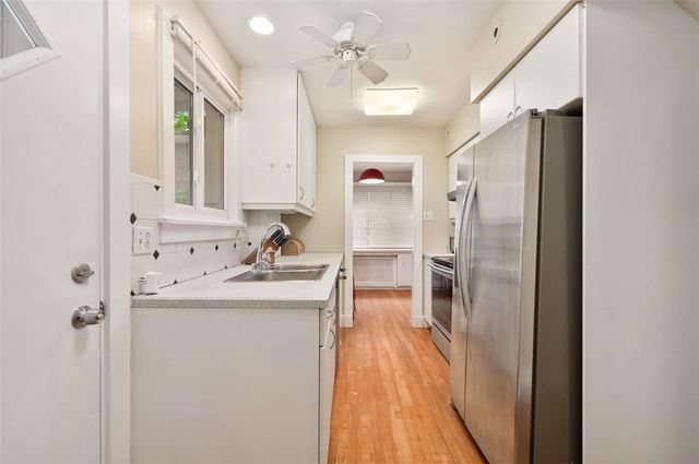 2323 Tilbury Avenue, Pittsburgh, PA 15217