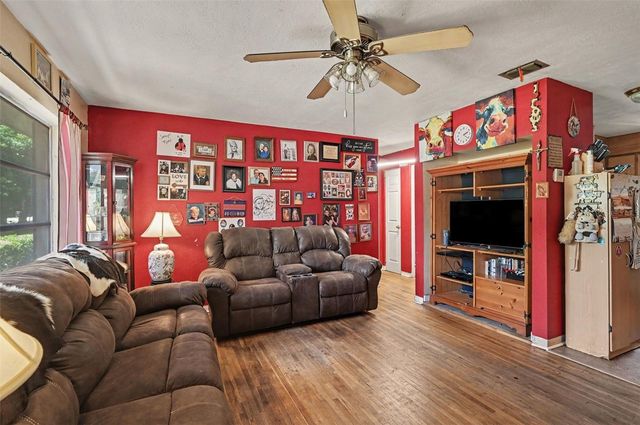 624 W FRENCH AVENUE, Orange City, FL 32763