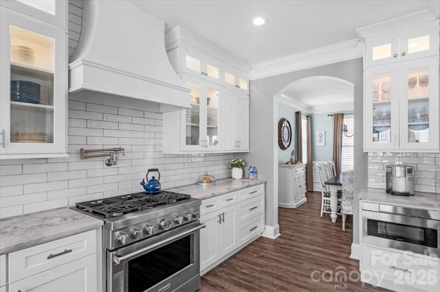 168 Golden View Drive, Waxhaw, NC 28173