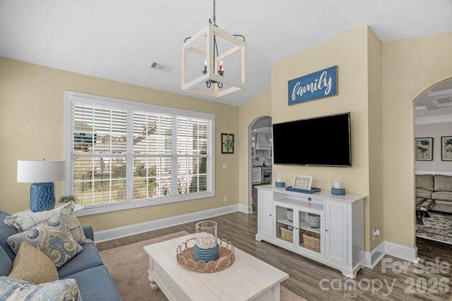 168 Golden View Drive, Waxhaw, NC 28173