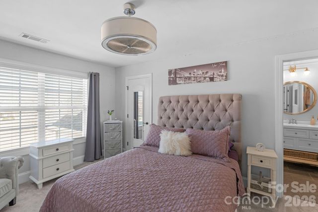 168 Golden View Drive, Waxhaw, NC 28173