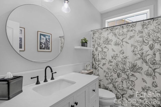 168 Golden View Drive, Waxhaw, NC 28173