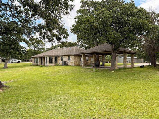 852 Lcr 894, Jewett, TX 75846