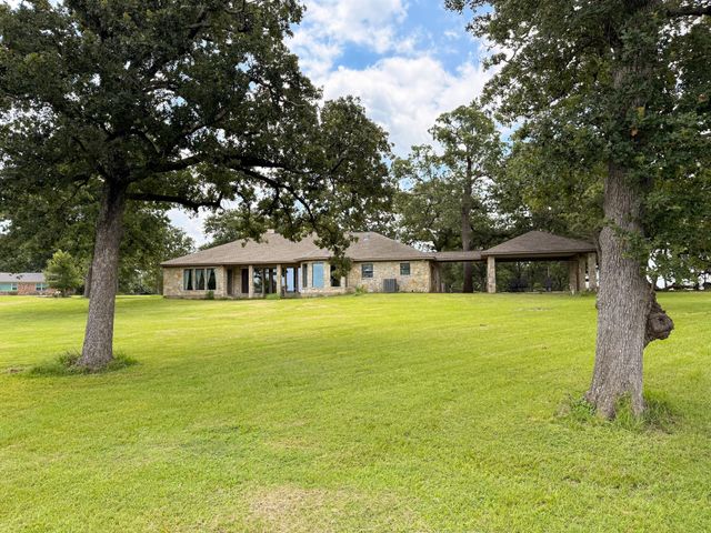 852 Lcr 894, Jewett, TX 75846