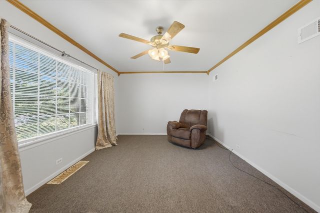 6811 W Crandall Avenue, Worth, IL 60482