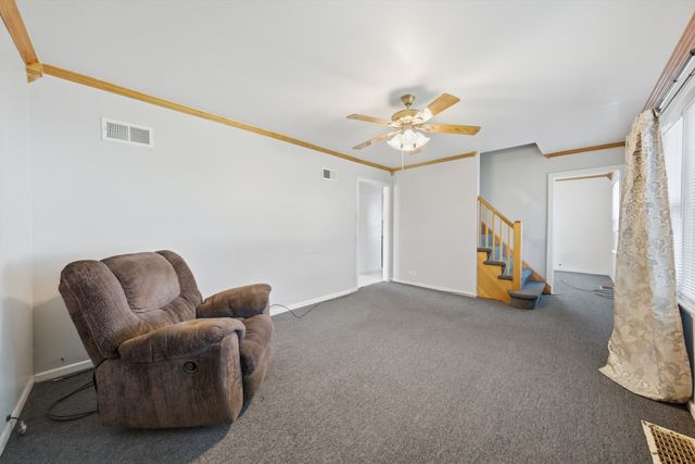 6811 W Crandall Avenue, Worth, IL 60482