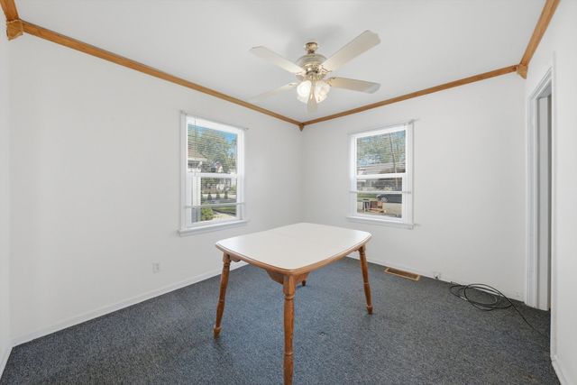 6811 W Crandall Avenue, Worth, IL 60482