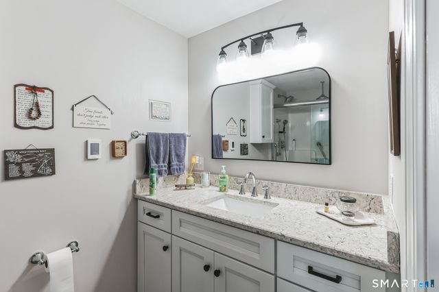 29 West Walk, Clinton, CT 06413