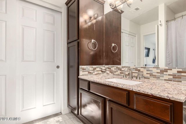 4020 W Camino Vivaz --, Glendale, AZ 85310
