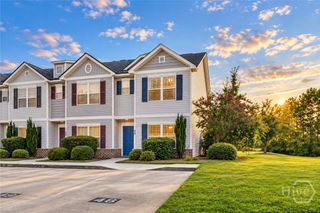 48 Winter Lake Circle, Savannah, GA 31407