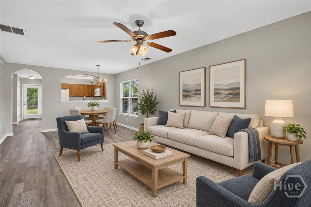 Image 3 of property listing at 48 Winter Lake Circle, Savannah, GA 31407