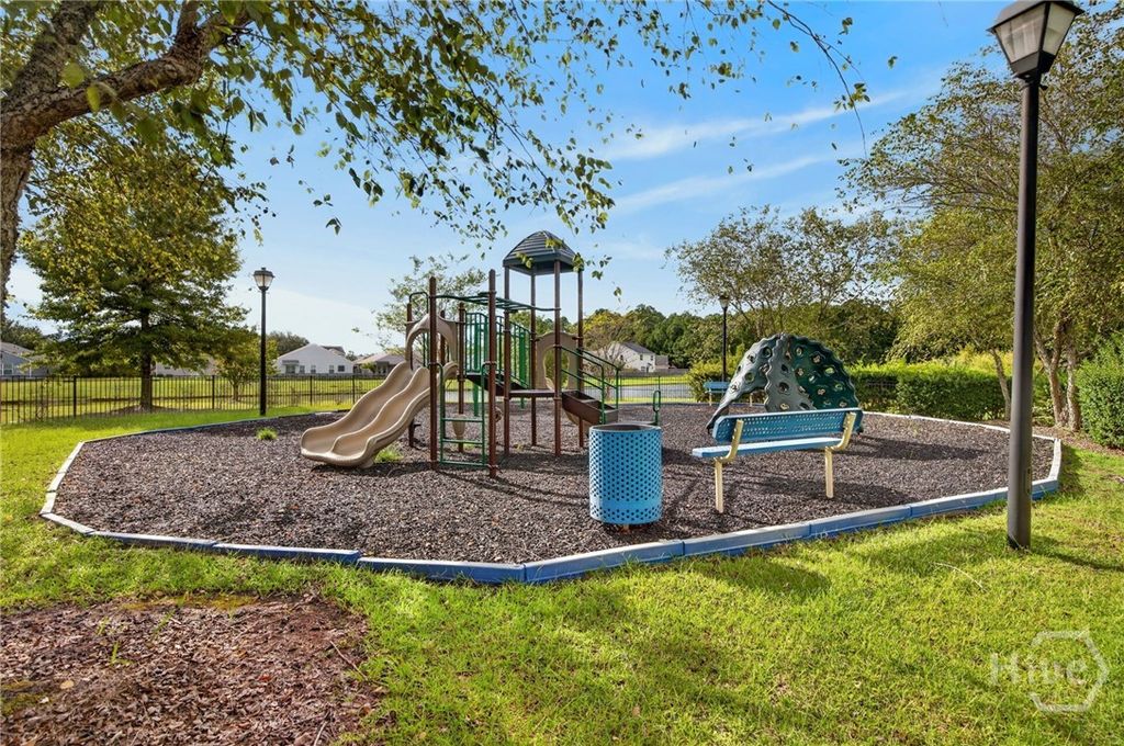 Image 42 of property listing at 48 Winter Lake Circle, Savannah, GA 31407