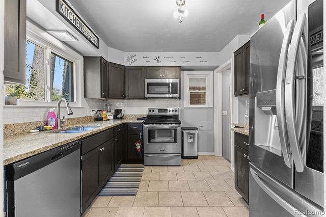 1111 N Franklin Street, Dearborn, MI 48128