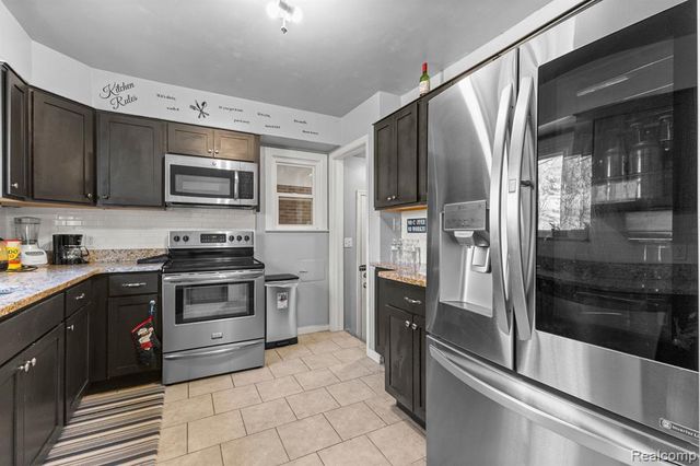 1111 N Franklin Street, Dearborn, MI 48128