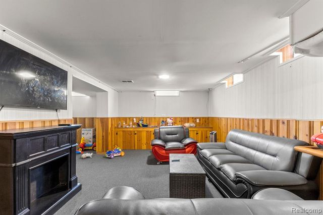 1111 N Franklin Street, Dearborn, MI 48128