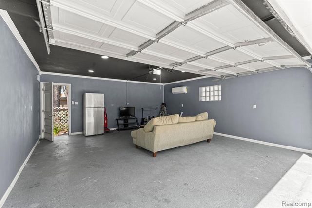 1111 N Franklin Street, Dearborn, MI 48128