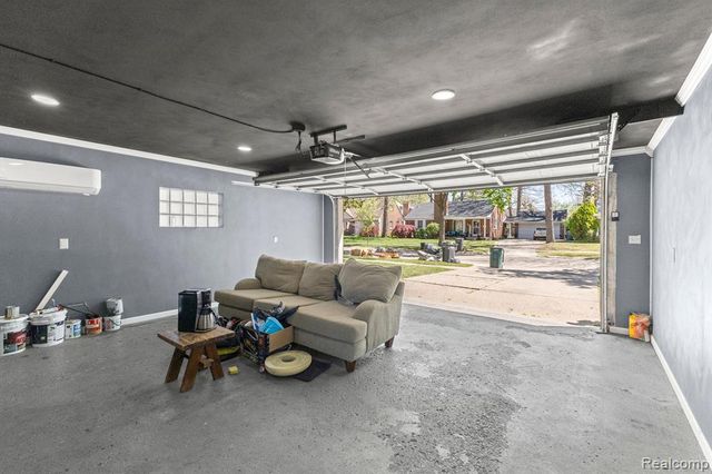 1111 N Franklin Street, Dearborn, MI 48128