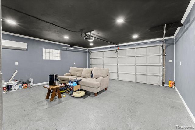 1111 N Franklin Street, Dearborn, MI 48128