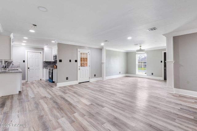 211 Stone Avenue, Lafayette, LA 70507