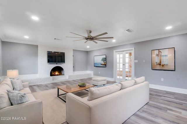 211 Stone Avenue, Lafayette, LA 70507