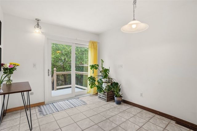 148 Olympia St, Mt Washington, PA 15211