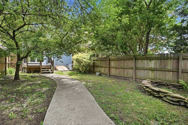 148 Olympia St, Mt Washington, PA 15211