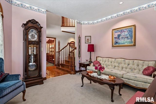 49 WOODLAND Trail, Rochester, IL 62563