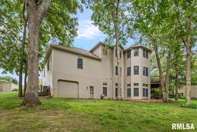 49 WOODLAND Trail, Rochester, IL 62563