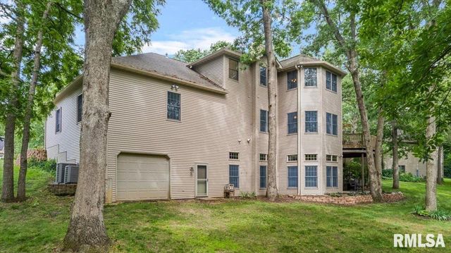 49 WOODLAND Trail, Rochester, IL 62563