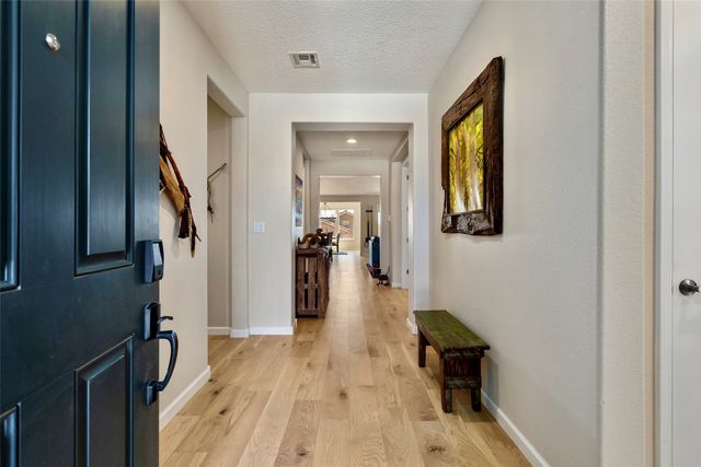 41 Avenida Colibri, Santa Fe, NM 87508