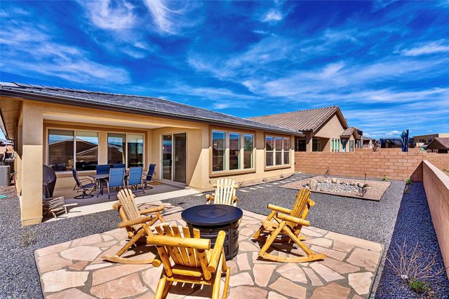 41 Avenida Colibri, Santa Fe, NM 87508