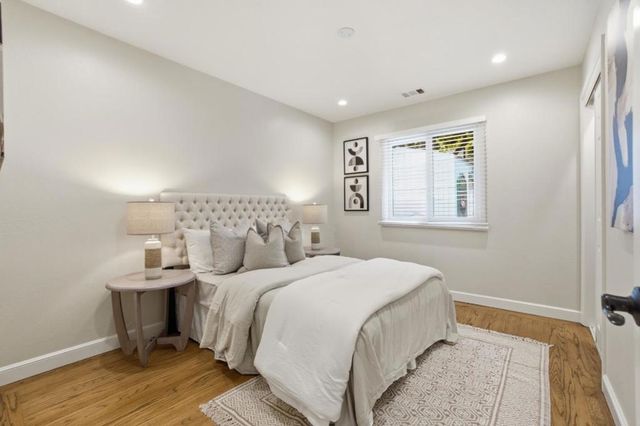 730 Fern Avenue, Pacifica, CA 94044