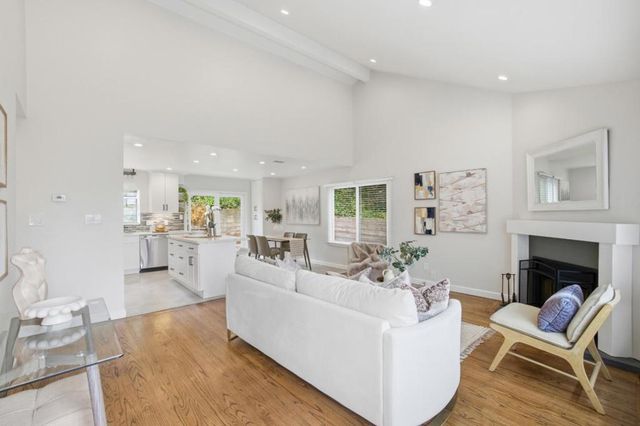 730 Fern Avenue, Pacifica, CA 94044