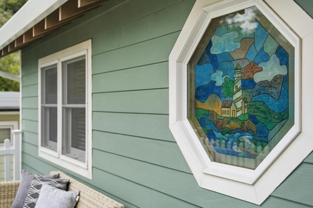 730 Fern Avenue, Pacifica, CA 94044