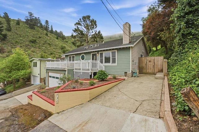 730 Fern Avenue, Pacifica, CA 94044
