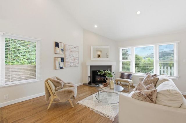 730 Fern Avenue, Pacifica, CA 94044