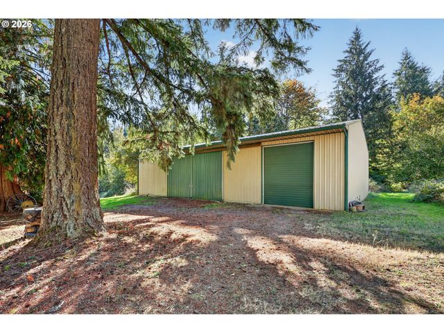 18370 S OLD CLARKE Rd, Mulino, OR 97042