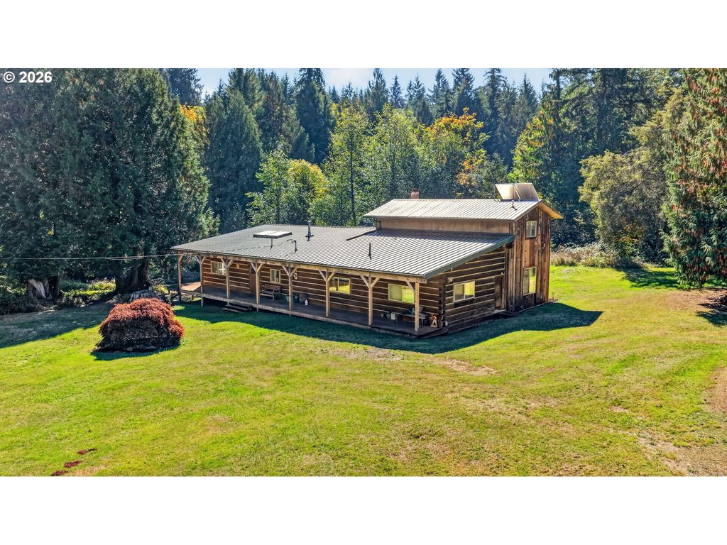18370 S OLD CLARKE Rd, Mulino, OR 97042