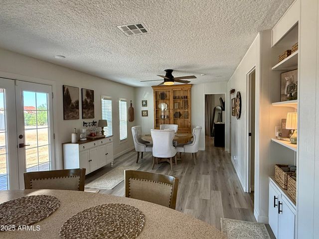 6703 E Calle De Las Estrellas -- 2, Cave Creek, AZ 85331
