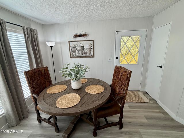 6703 E Calle De Las Estrellas -- 2, Cave Creek, AZ 85331