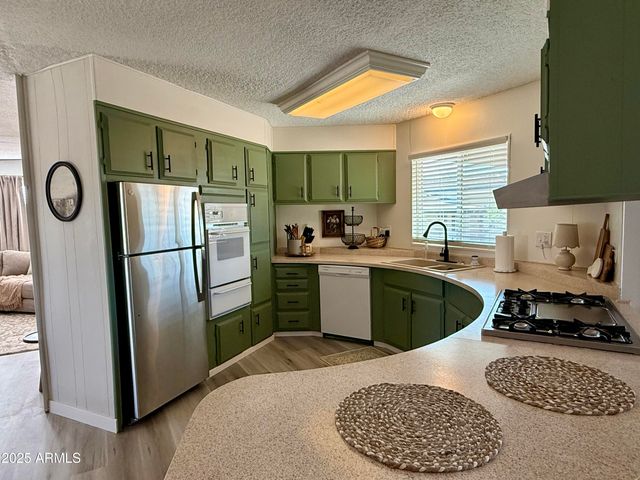 6703 E Calle De Las Estrellas -- 2, Cave Creek, AZ 85331