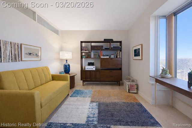 1300 E Lafayette 307, Detroit, MI 48207