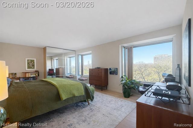 1300 E Lafayette 307, Detroit, MI 48207